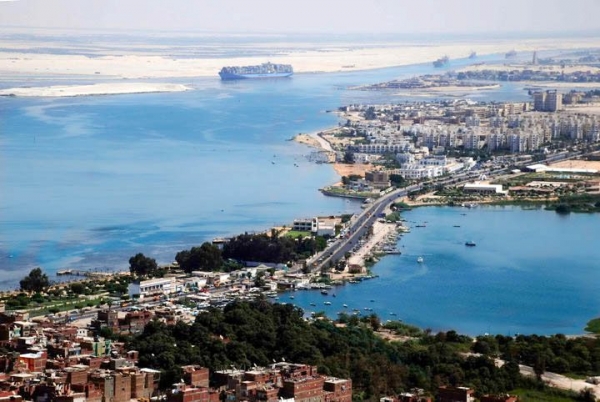 Overday to Ismailia and Suez Canal from Cairo